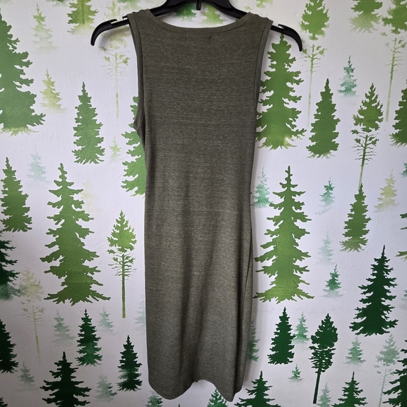Tresure & Bond Olive Green Sleeveless Dress - Picture 2 of 8